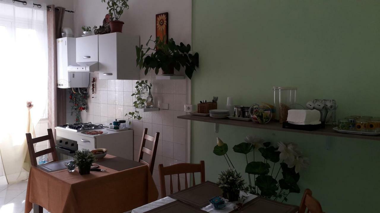 רומא Ostiense Guest House מראה חיצוני תמונה